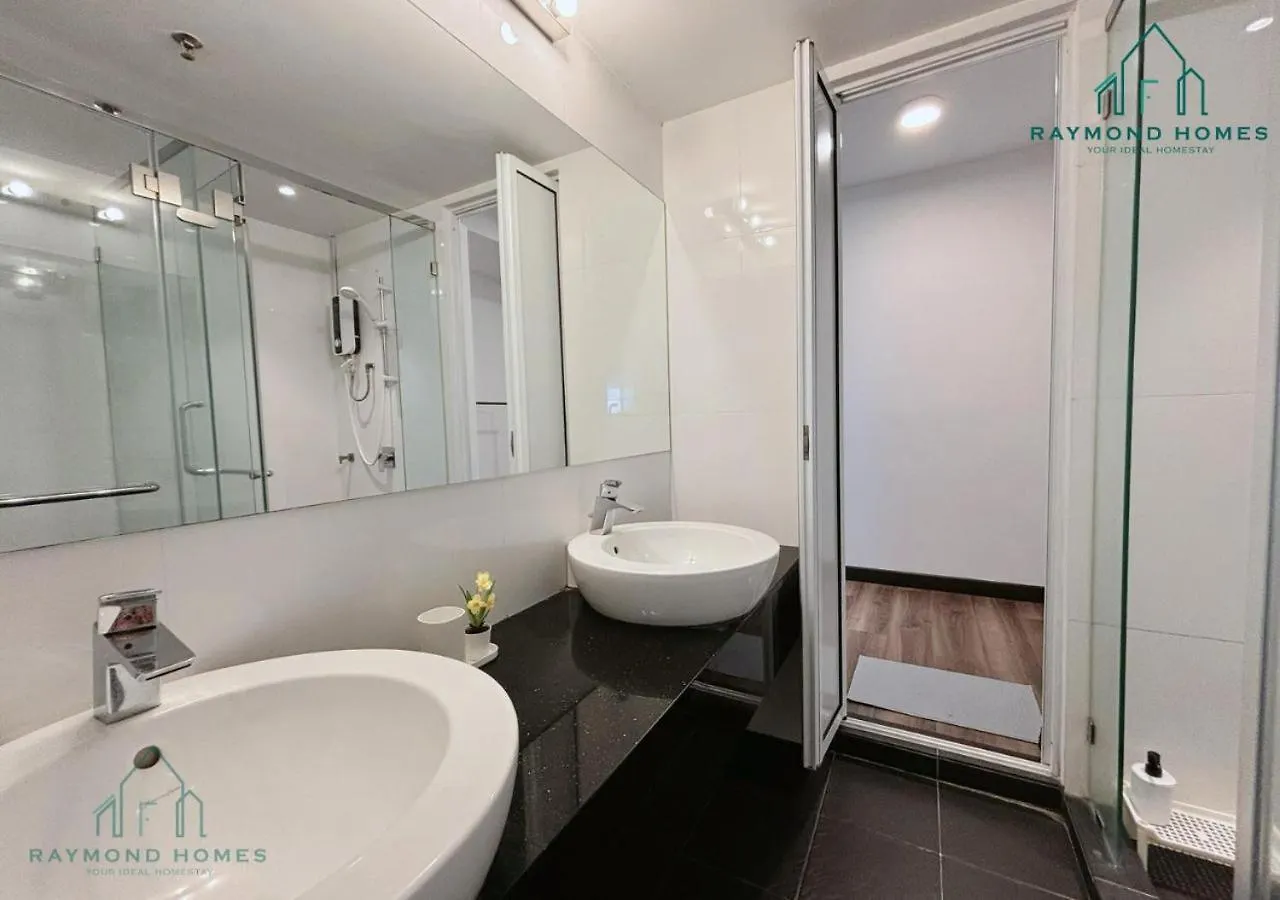 Maritime Sea View Duplex Apartment George Town