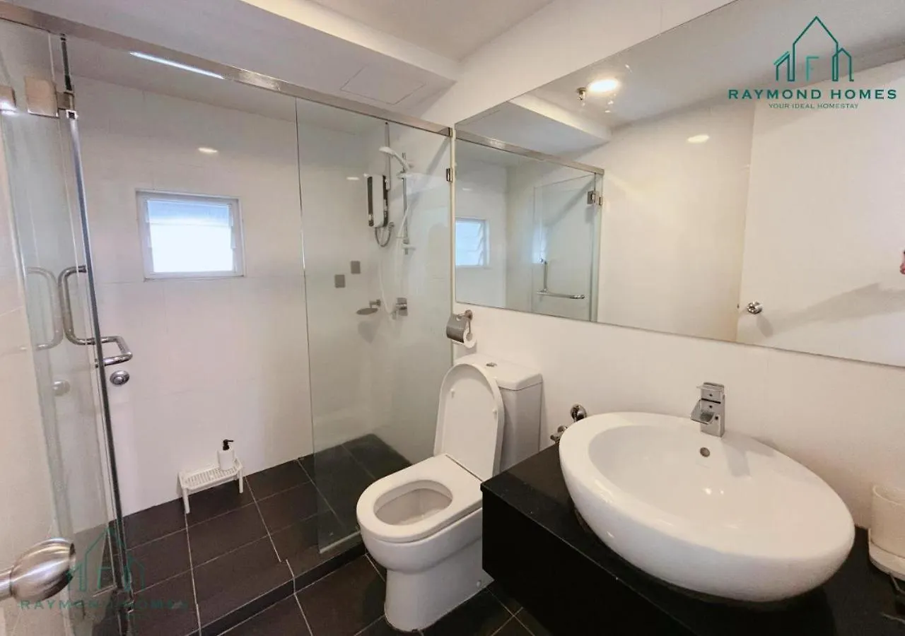 Maritime Sea View Duplex Apartment George Town