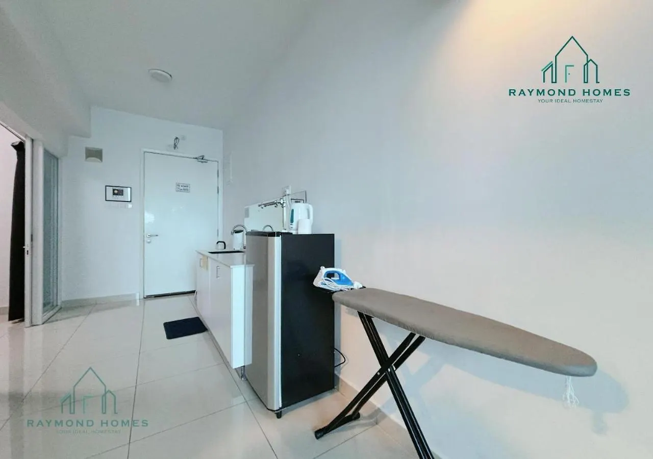 Maritime Sea View Duplex Apartment George Town