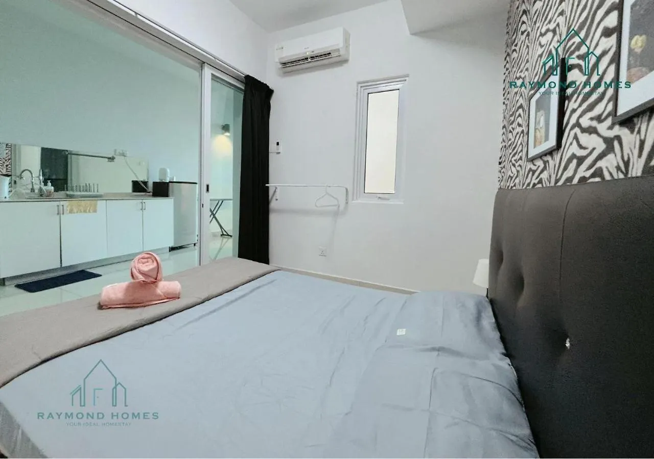 Maritime Sea View Duplex Apartment George Town